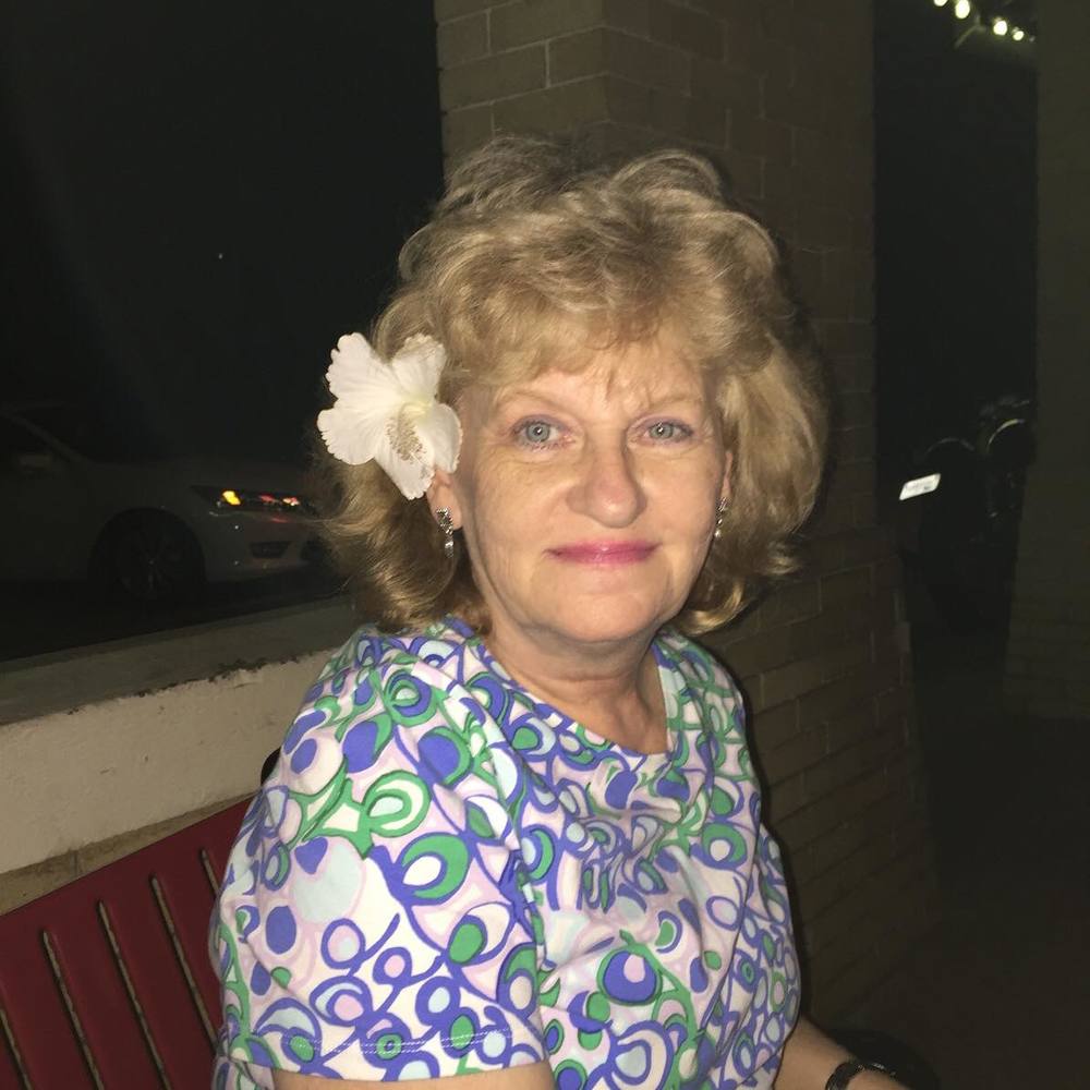 Meet your Posher, Joyce